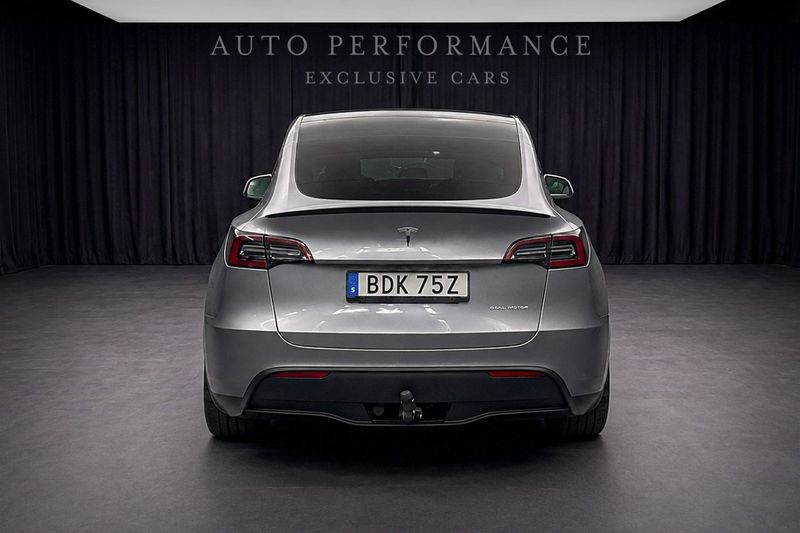 Tesla Model Y bild 5
