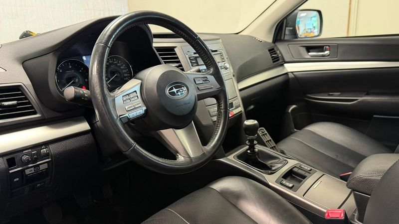 Subaru Outback bild 8