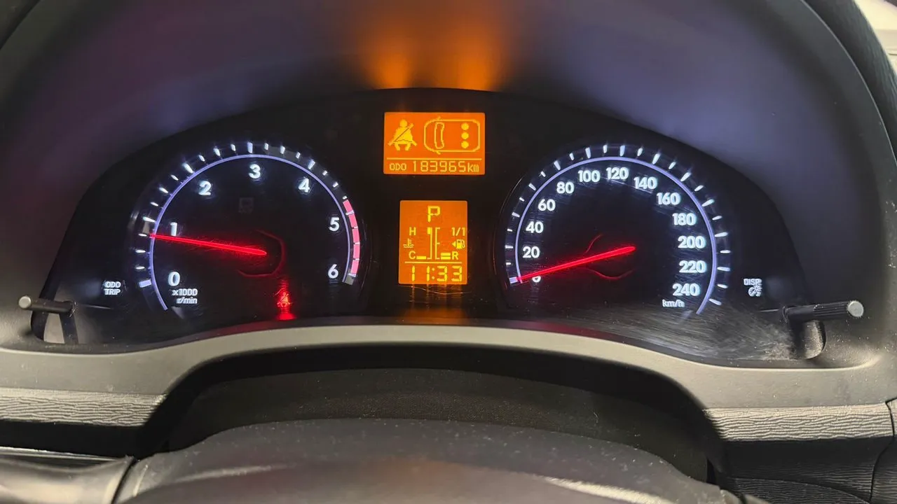 Vehicle image 14