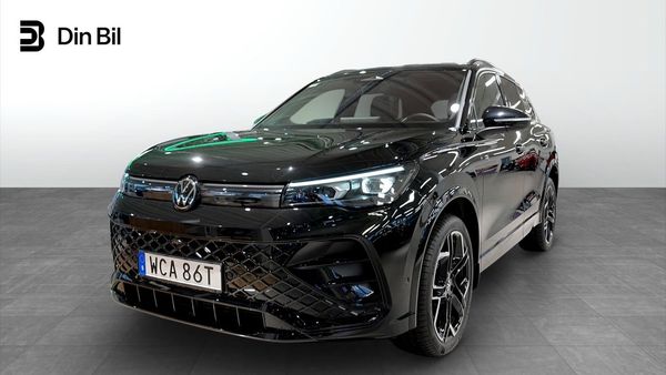 Volkswagen Tiguan R-Line Black PANORAMA/DRAG/LÄDER - 2025