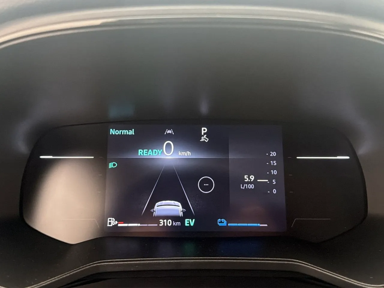 Vehicle image 12