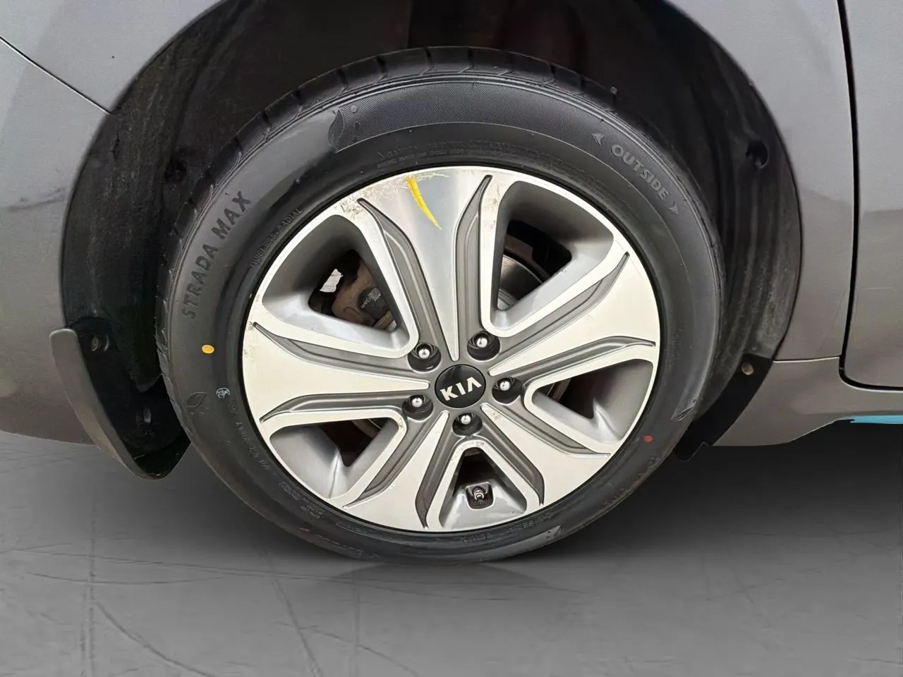 Vehicle image 36