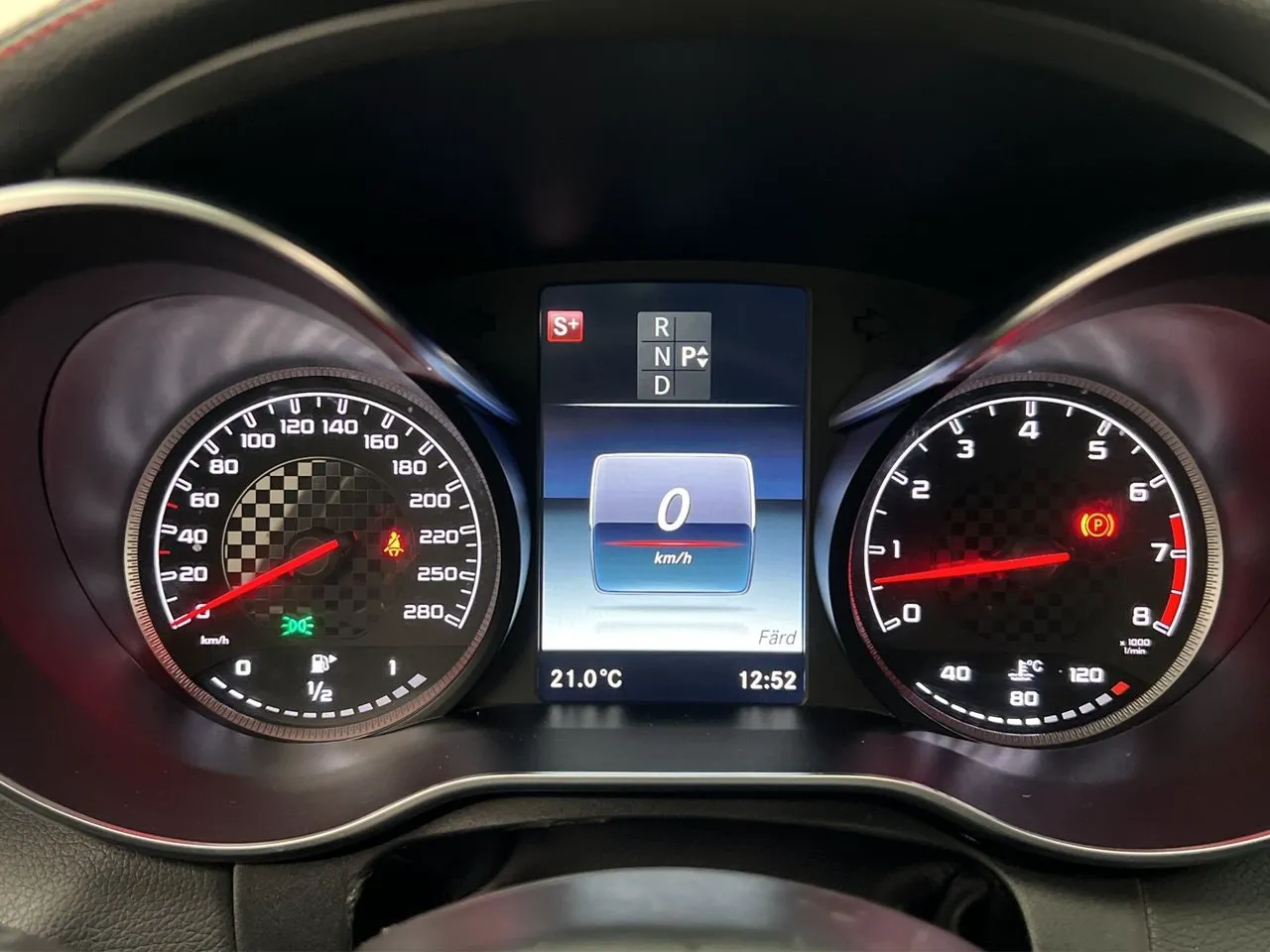 Vehicle image 35