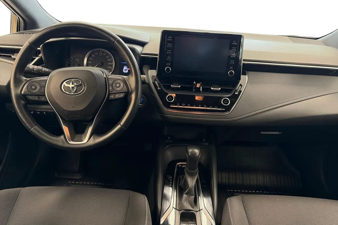 Vehicle image 8