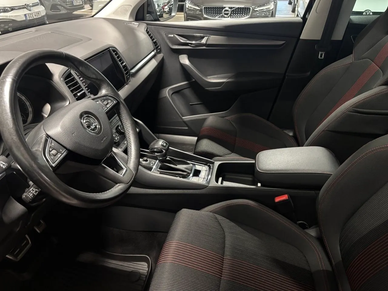 Vehicle image 7