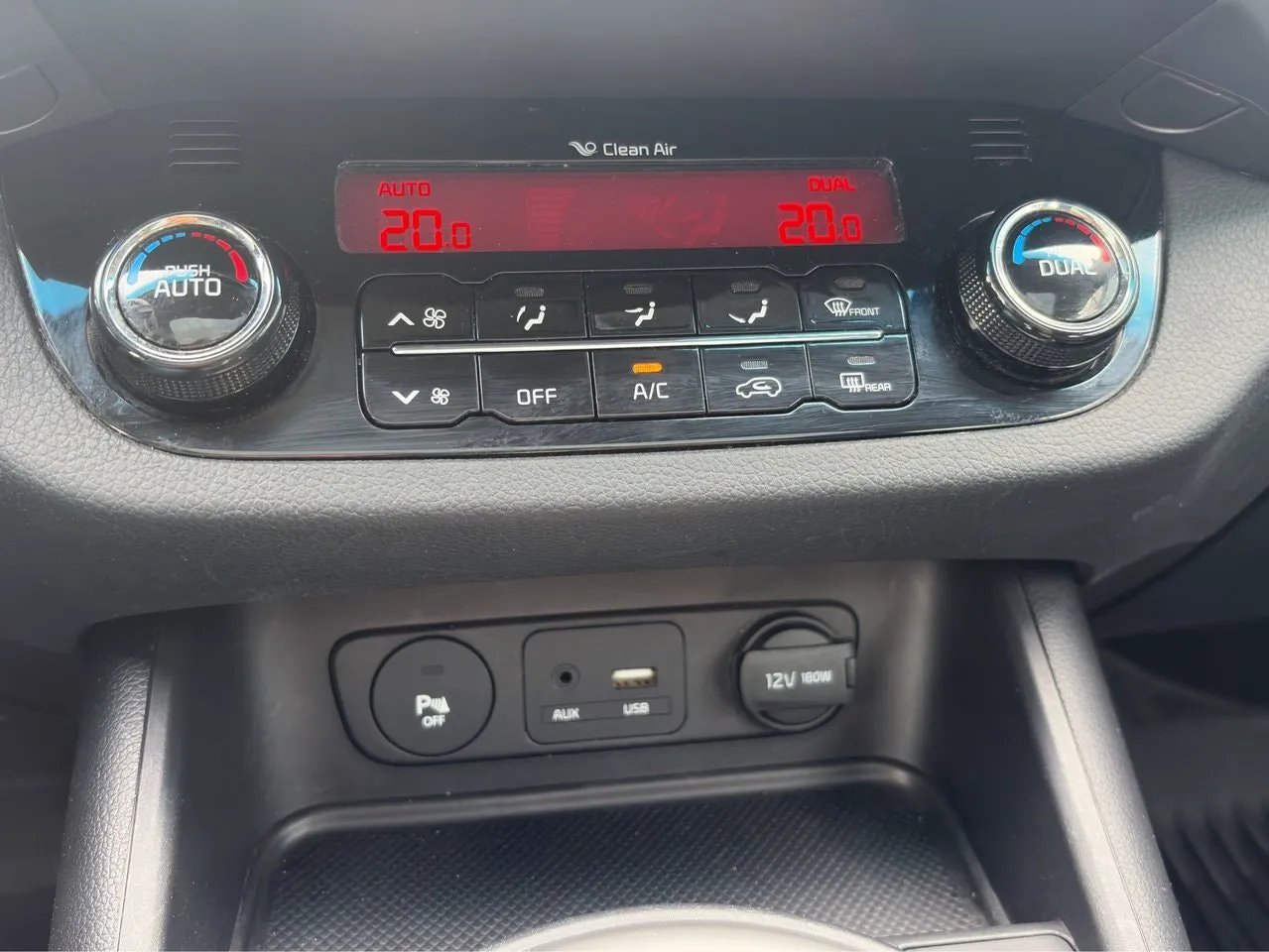 Vehicle image 20