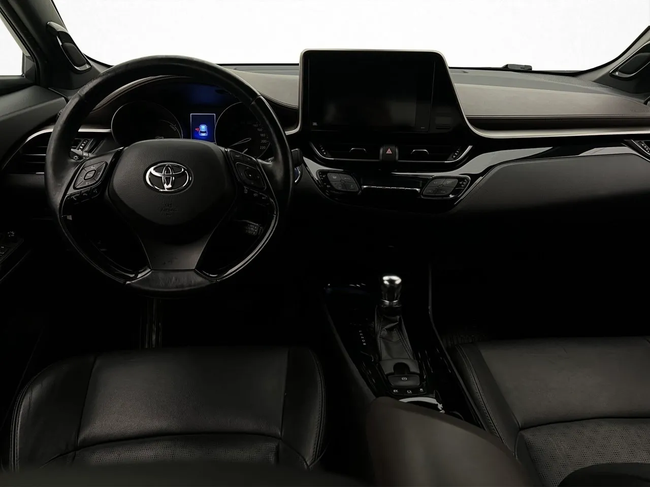 Vehicle image 10