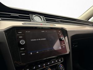 Volkswagen Passat bild 21