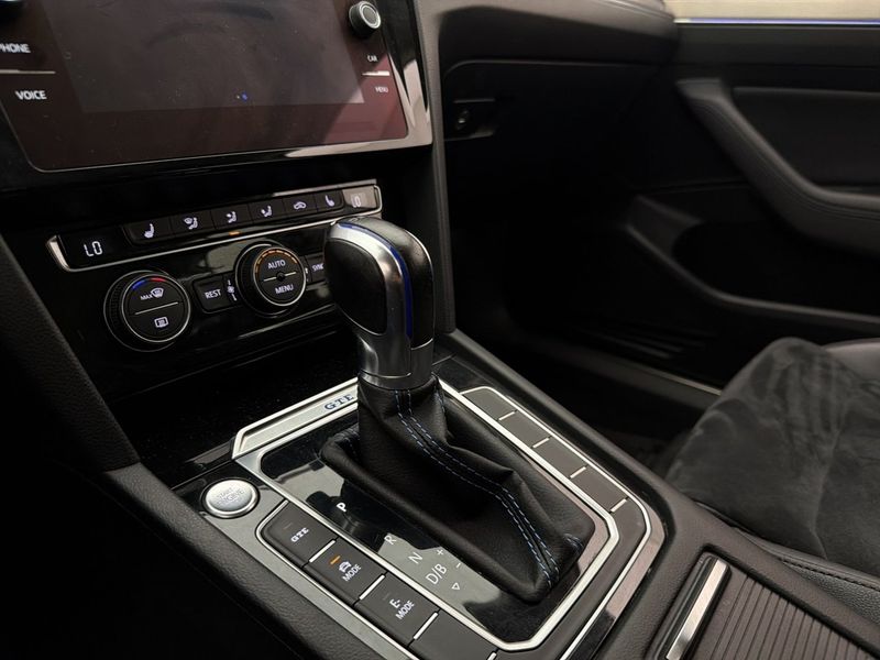 Volkswagen Passat bild 25