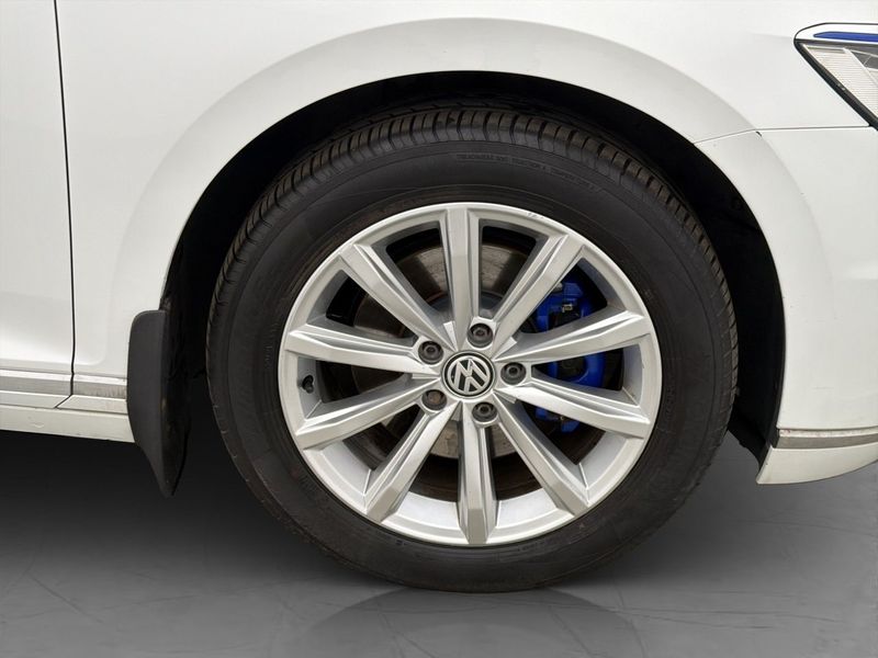 Volkswagen Passat bild 30