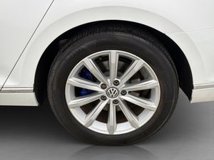 Volkswagen Passat bild 28