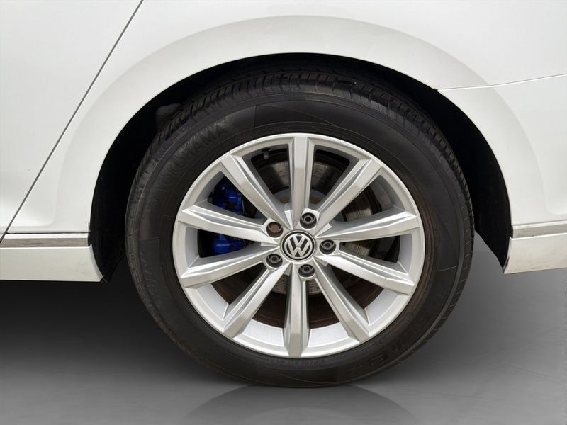 Volkswagen Passat bild 28