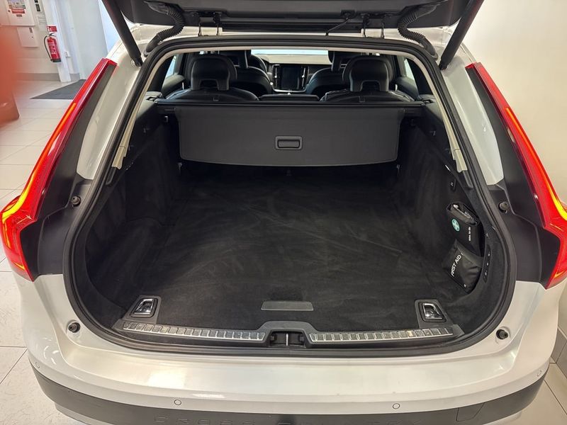 Volvo V90 bild 14