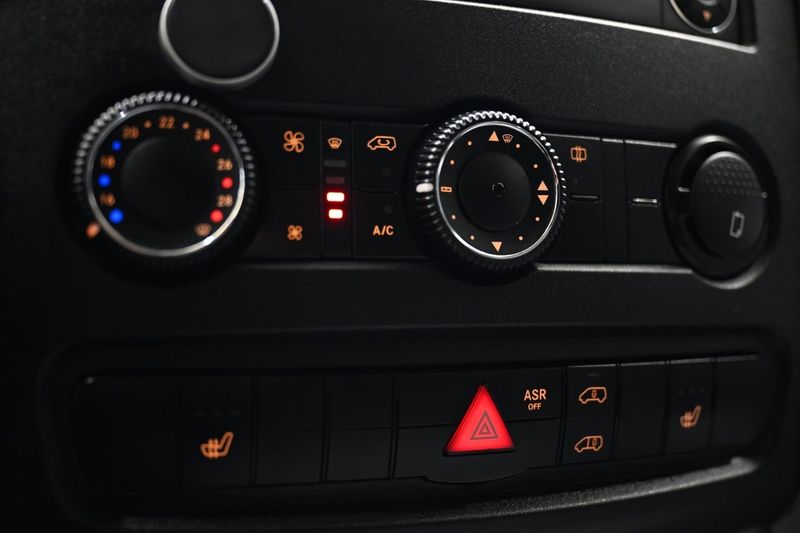 Mercedes Sprinter bild 30