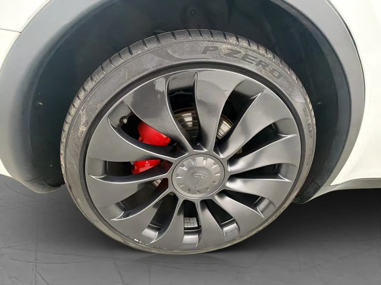 Vehicle image 33