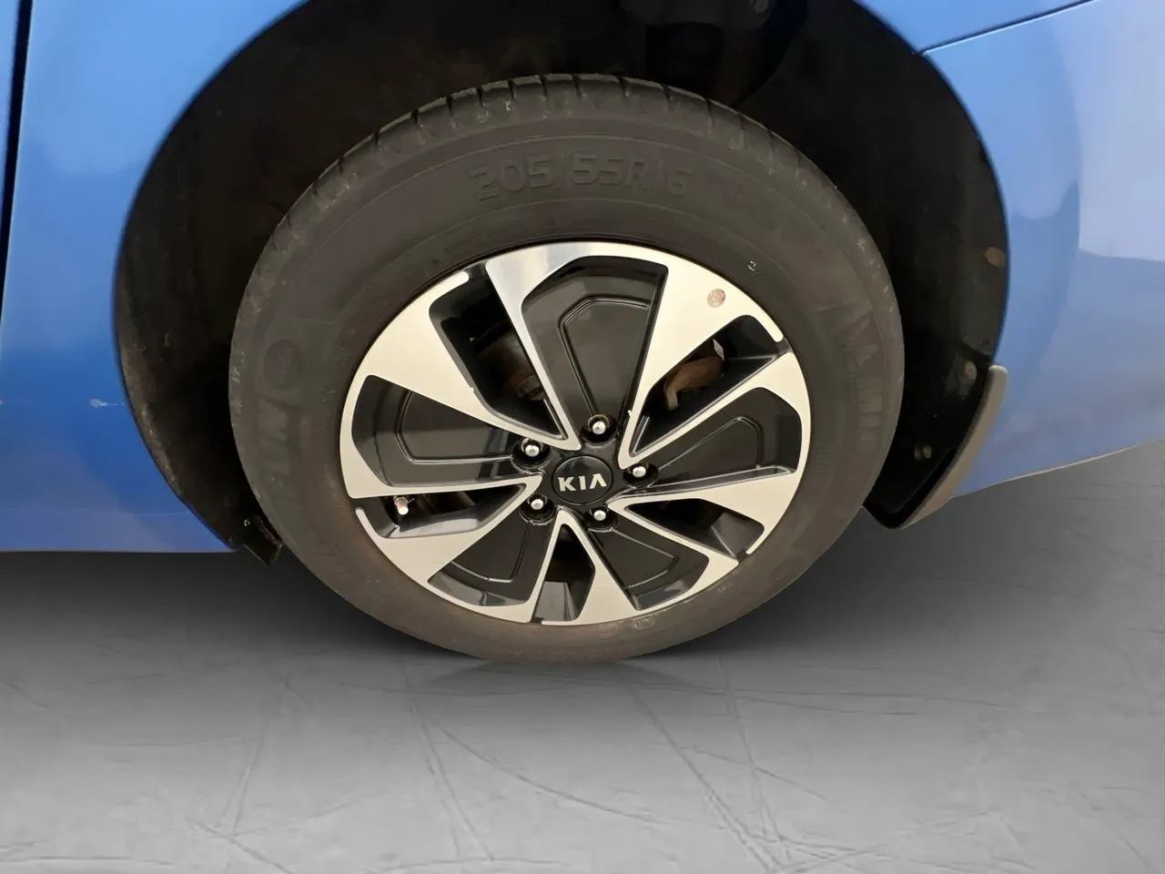 Vehicle image 31