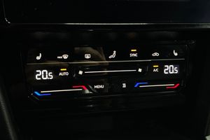 Volkswagen Passat bild 24