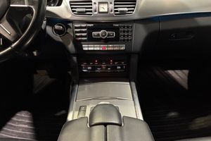 Mercedes E220 bild 12