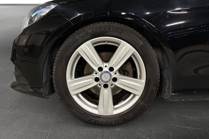 Mercedes E220 bild 16