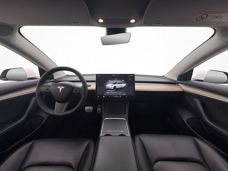 Tesla Model 3 bild 15