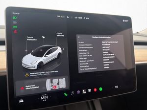 Tesla Model 3 bild 24