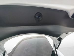 Tesla Model 3 bild 11