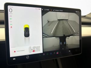 Tesla Model Y bild 20