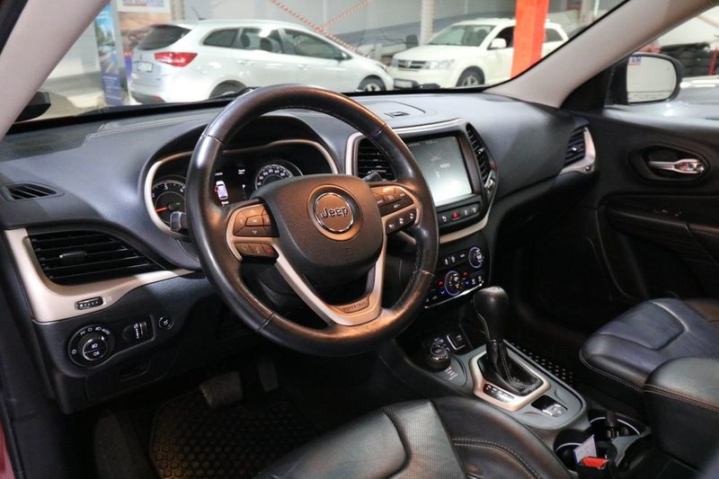 Jeep Cherokee bild 7