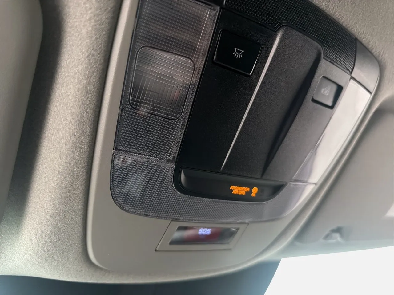 Vehicle image 26