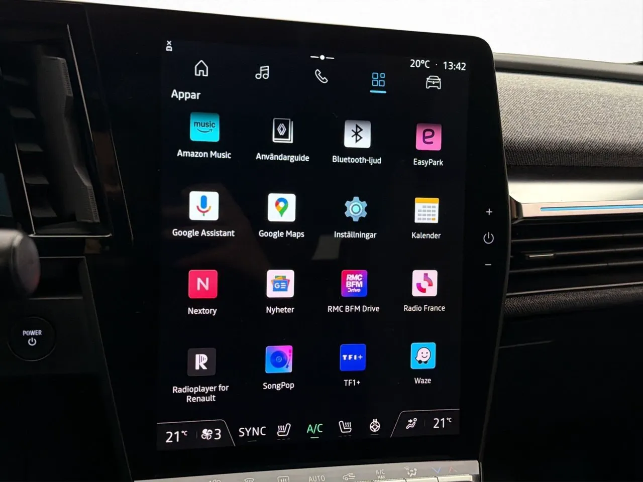 Vehicle image 20