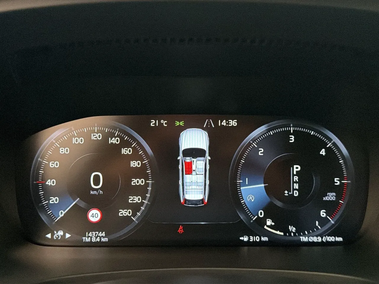 Vehicle image 18