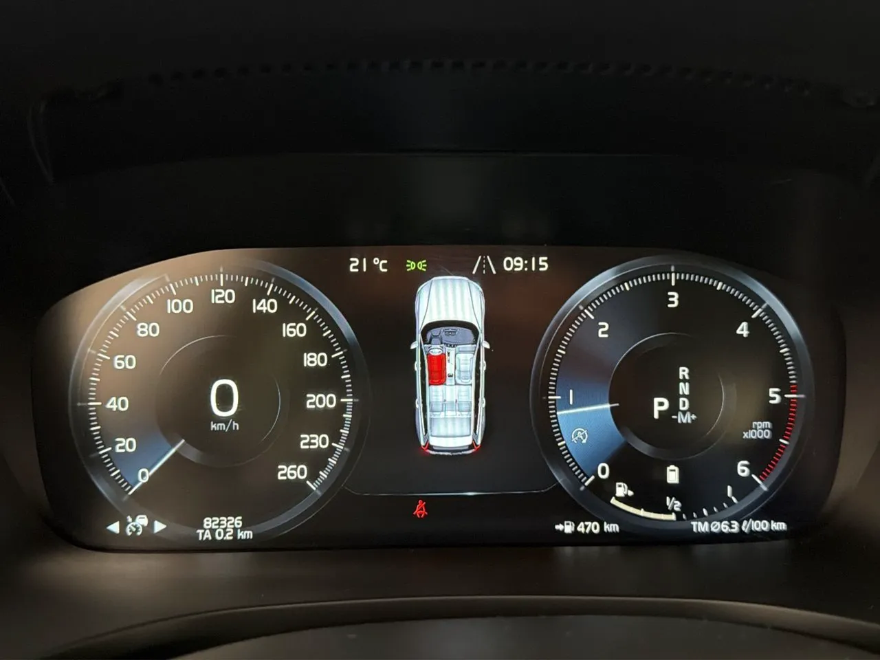 Vehicle image 18