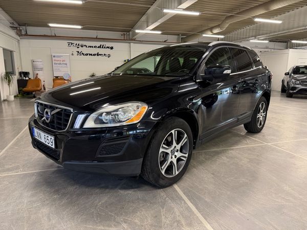 Volvo XC60 D5 AWD Summum Adaptiv Värmare Dragkrok Lanekeep Nyserv - 2011