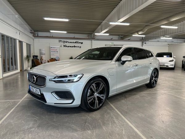 Volvo V60 Recharge T6 18,8 kWh Inscription 350hk Orrefors Pilot - 2022