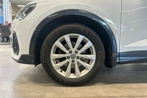 Audi Q3 bild 11
