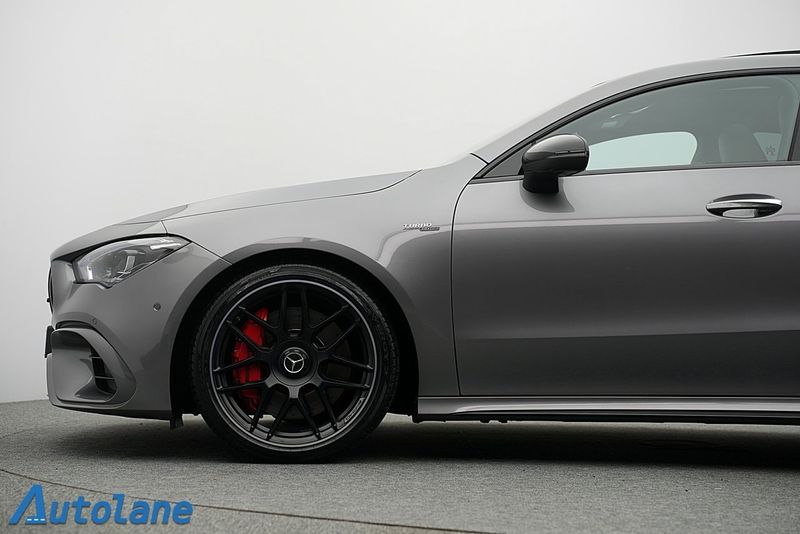 Mercedes CLA45 AMG bild 10