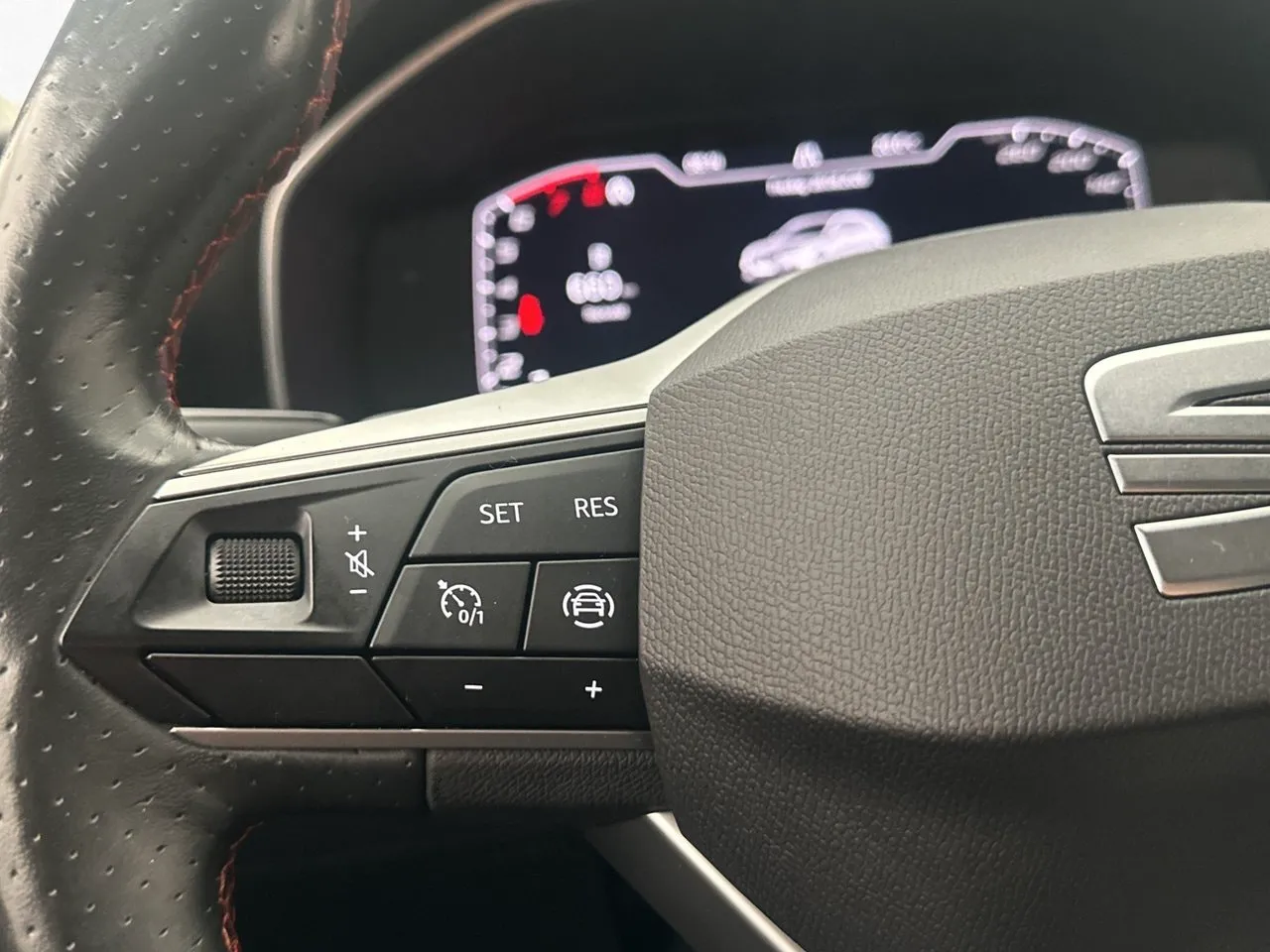 Vehicle image 29