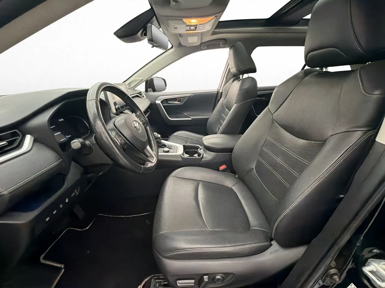 Vehicle image 22
