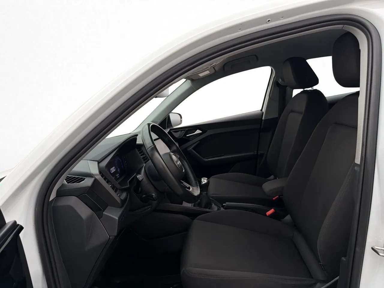 Vehicle image 20