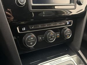 Volkswagen Passat bild 25