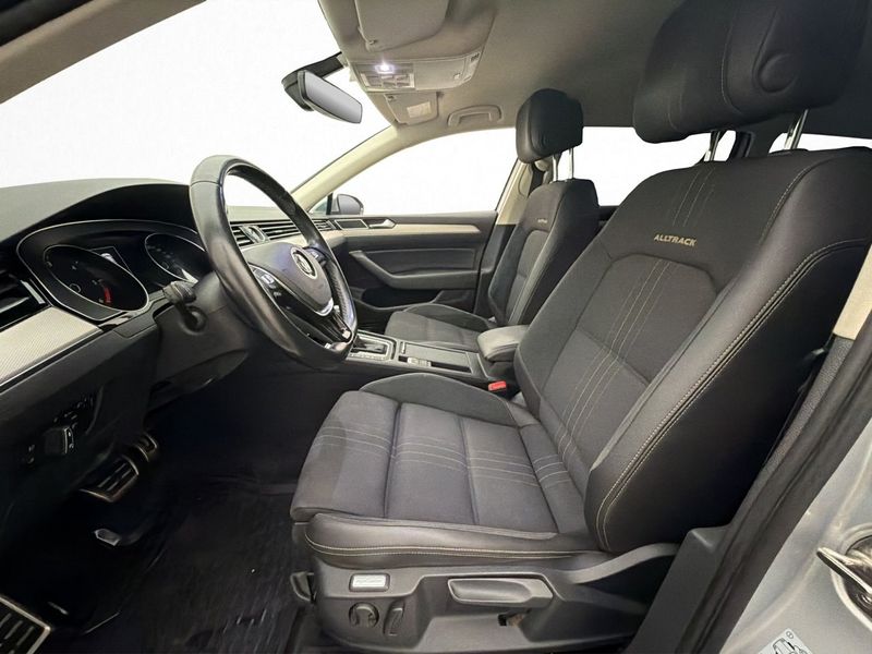 Volkswagen Passat bild 22