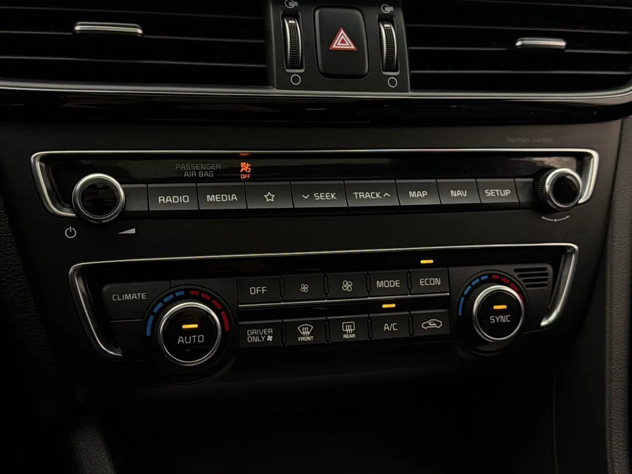 Vehicle image 29