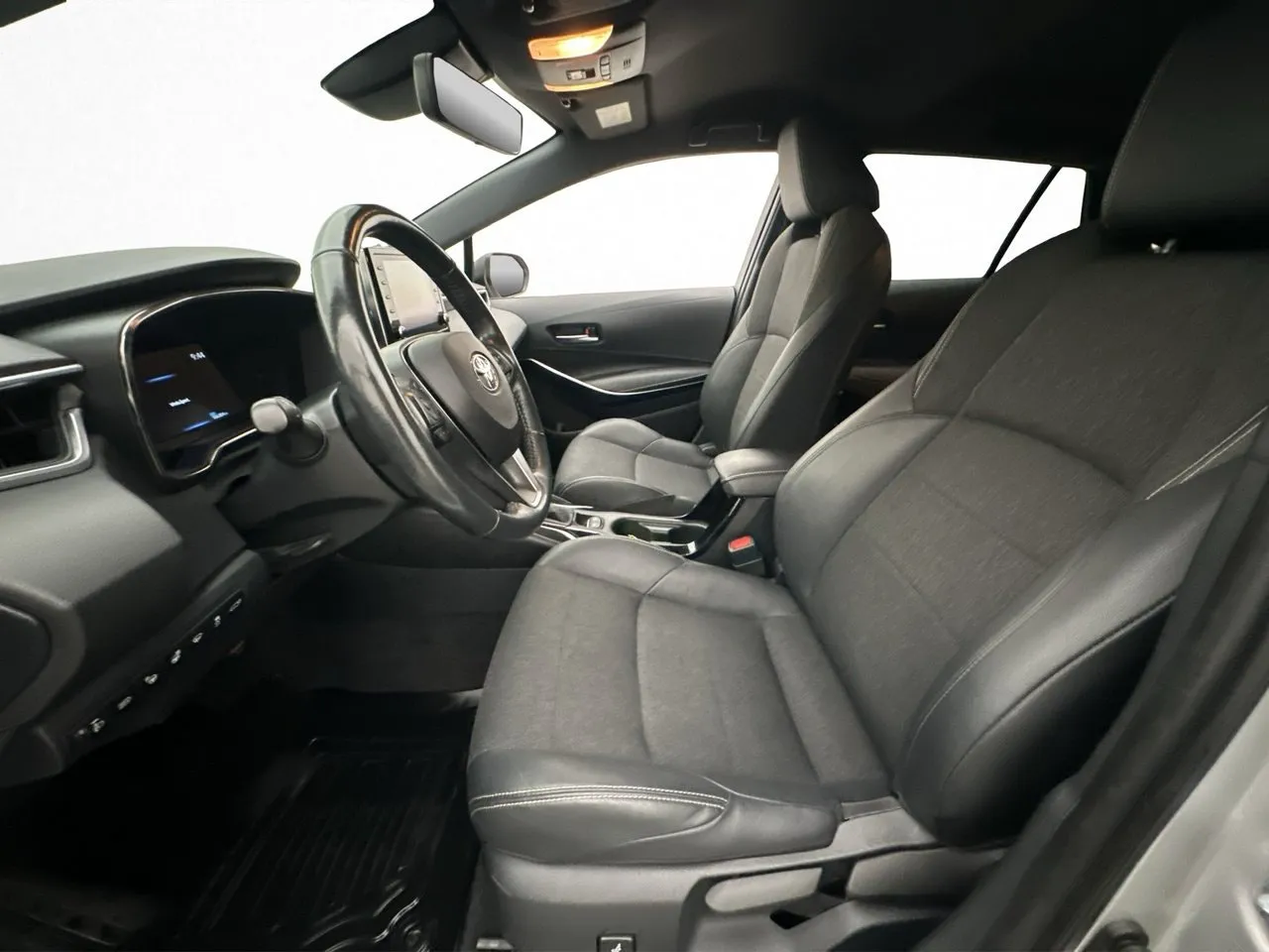 Vehicle image 21