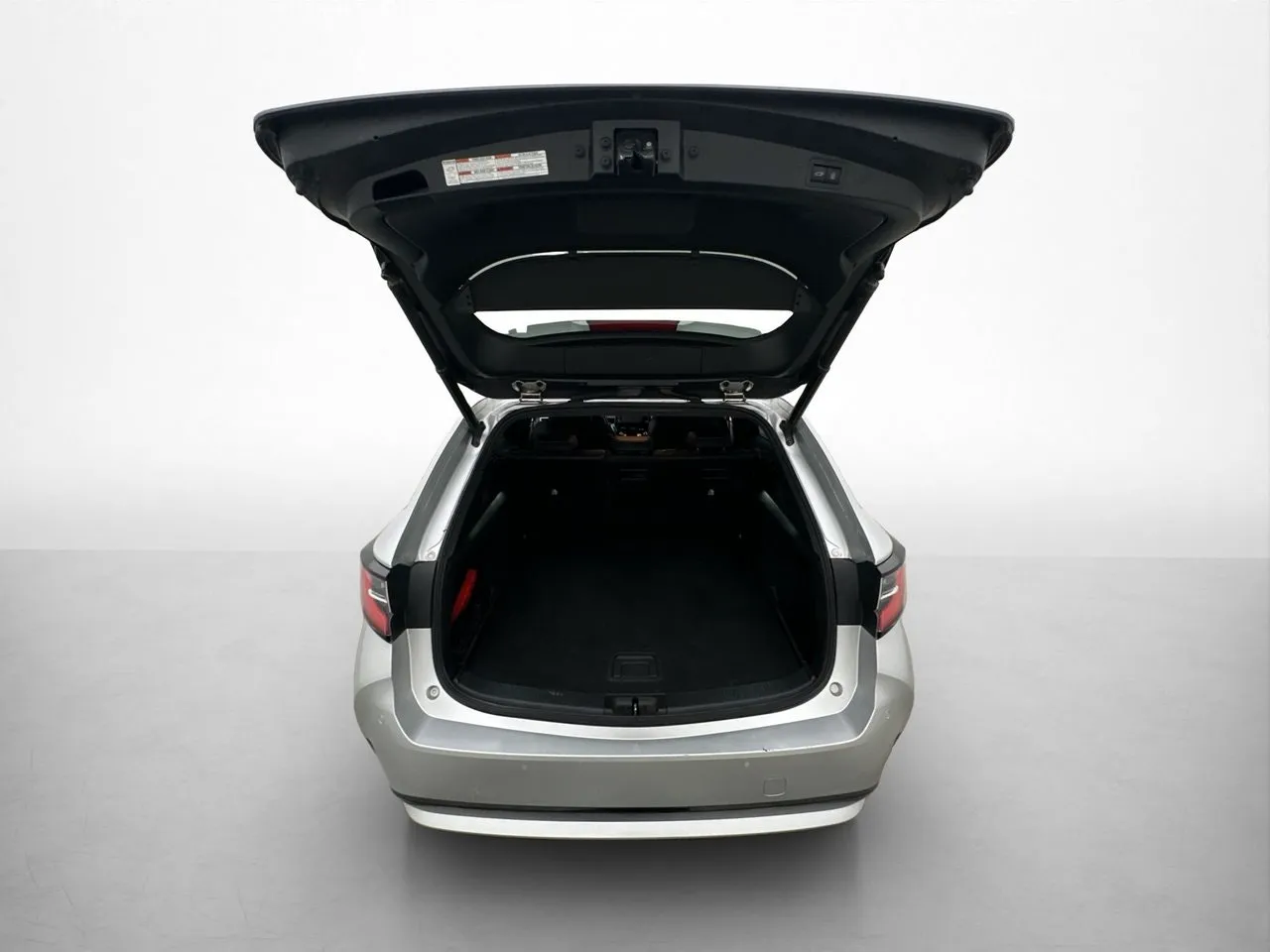 Vehicle image 15