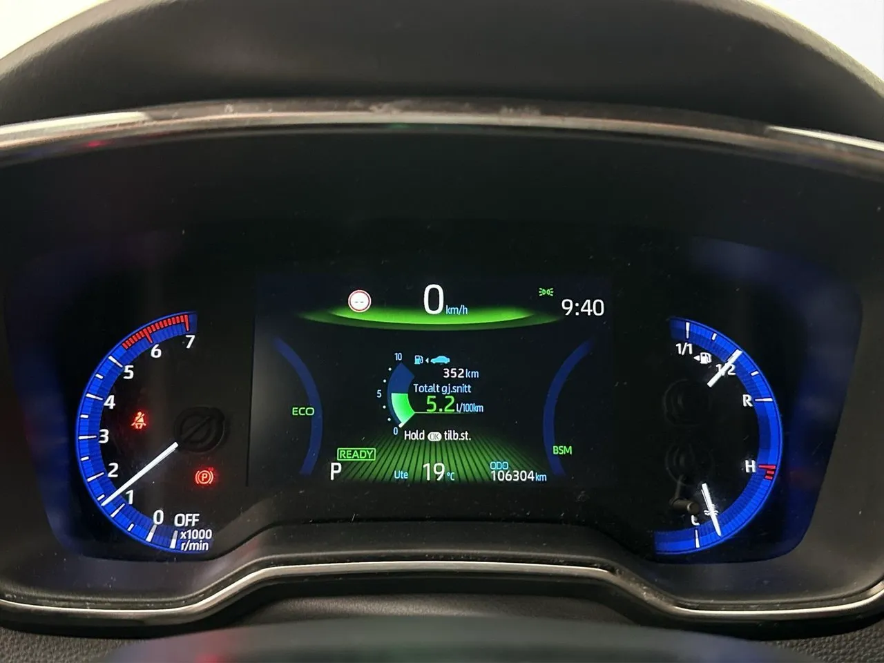 Vehicle image 22
