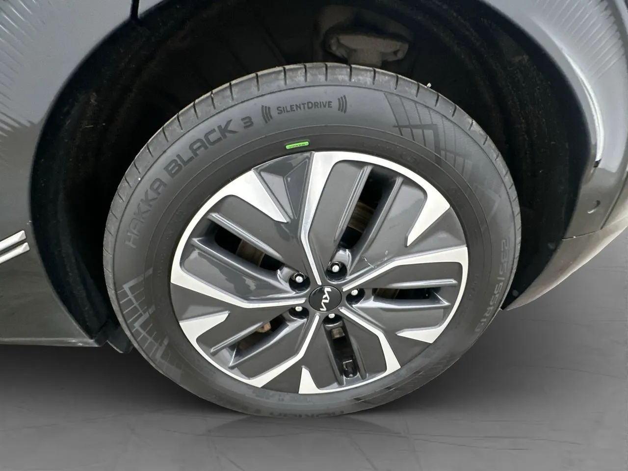 Vehicle image 31