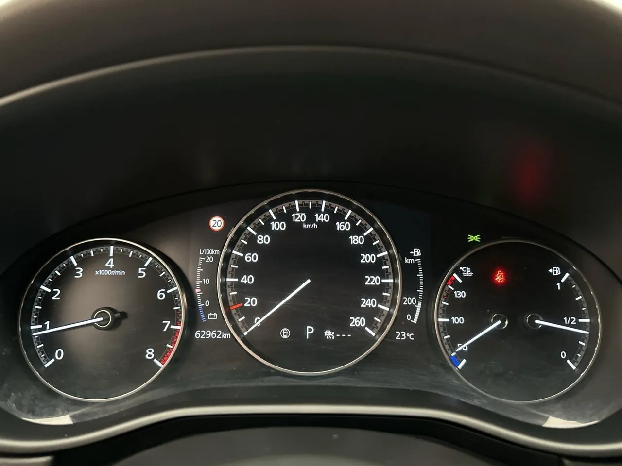 Vehicle image 18