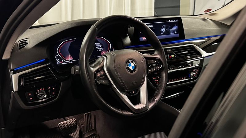 BMW 520 bild 15