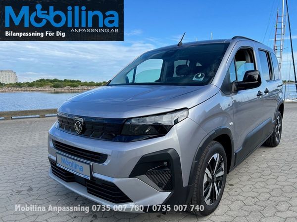 Peugeot Rifter Handikappanpassad Rullstolsbil - 2026