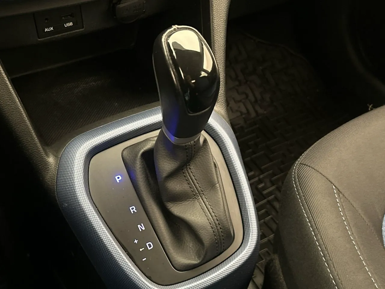 Vehicle image 20
